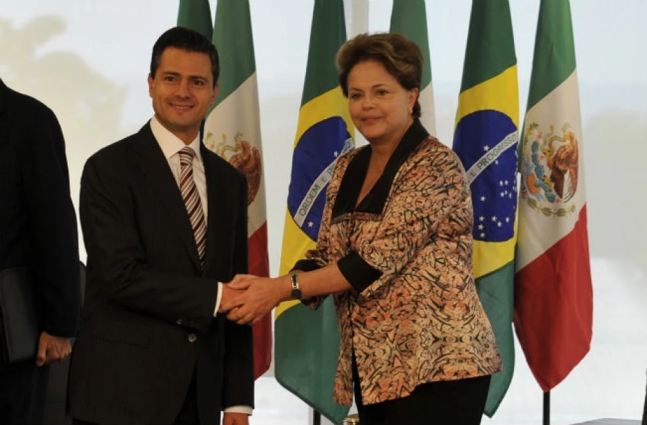 Enrique Peña Nieto y Dilma Rousseff. (Foto: Internet)