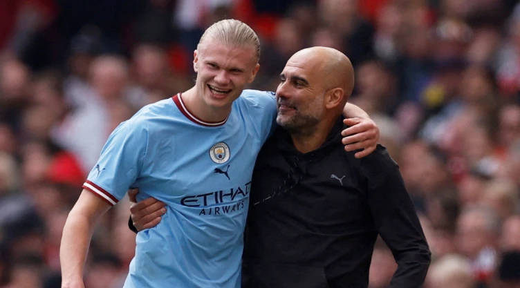 Erling Haaland y Pep Guardiola