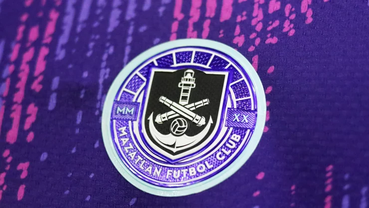 Nueva camiseta del Mazatlán para el Apertura 2024.jpg