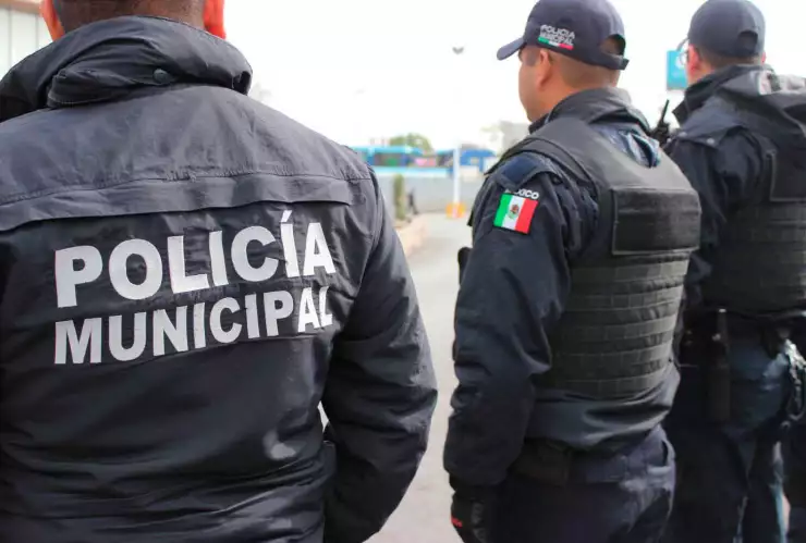 Detienen a cuatro personas en Nuevo León por no usar el cubrebocas