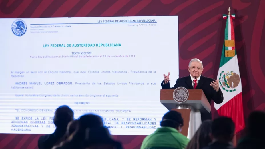 AMLO CPM 19 ENE 2022 AUSTERIDAD.jpg