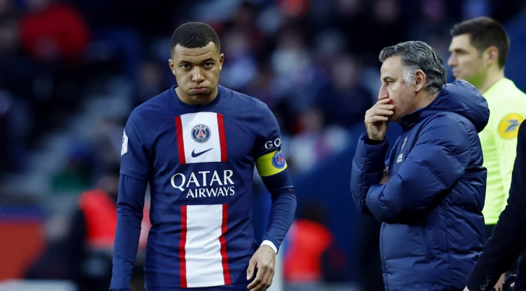 Mbappé y Christophe Galtier con el PSG