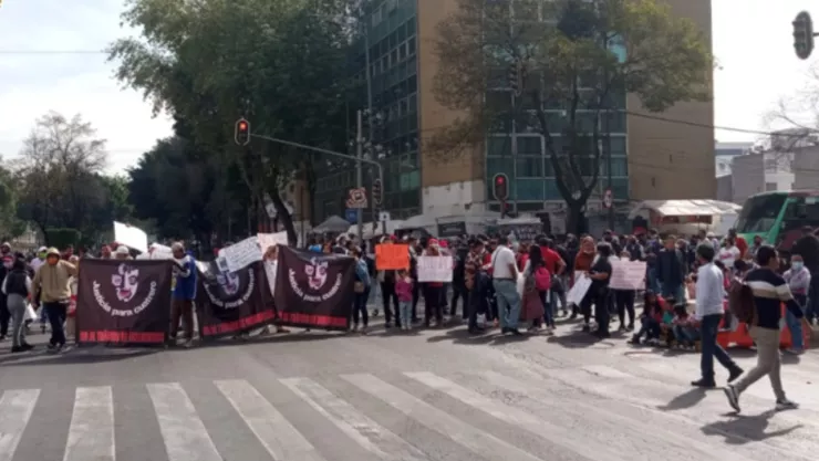 Bloqueo en avenida Niños Heroes