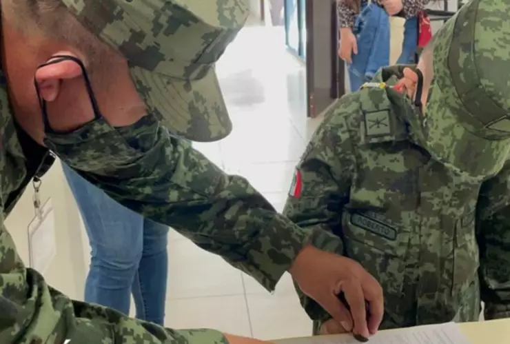 sedena niño soldado honorario