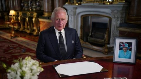 Rey Carlos III primer mensaje Reino Unido