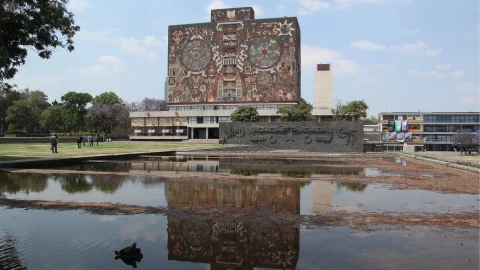 Regreso a clases presenciales en la UNAM será con 3 semanas en semáforo verde