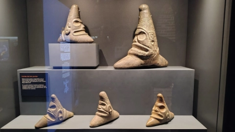 Visita la Casa del Cordón y déjate impactar por el legado taíno oculto en barro y piedra.
