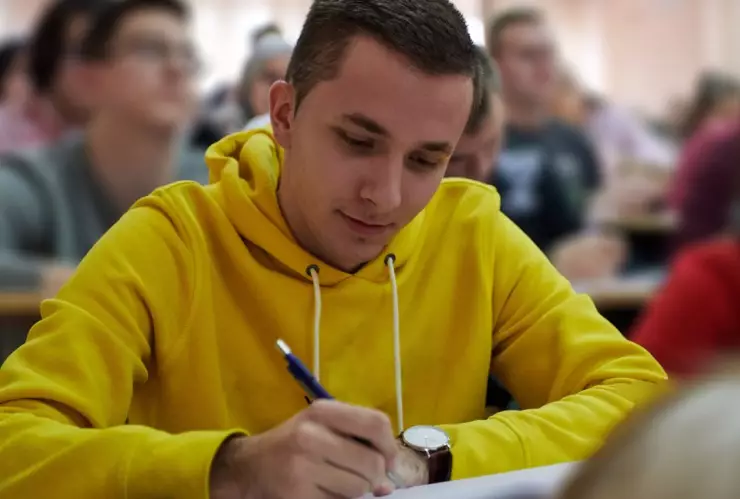 Gobierno de México anuncia registro 2025 para Beca Benito Juárez