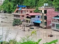 Deslave en Nepal deja al menos 160 muertos y más de 400 desaparecidos