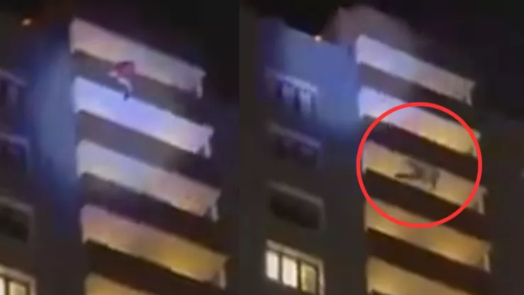 Santa Claus cae de edificio