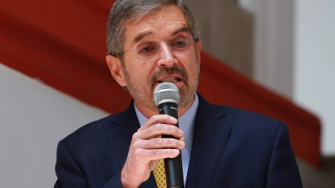 Juan Ramón de la Fuente recibirá la Medalla al Mérito Internacional 2020