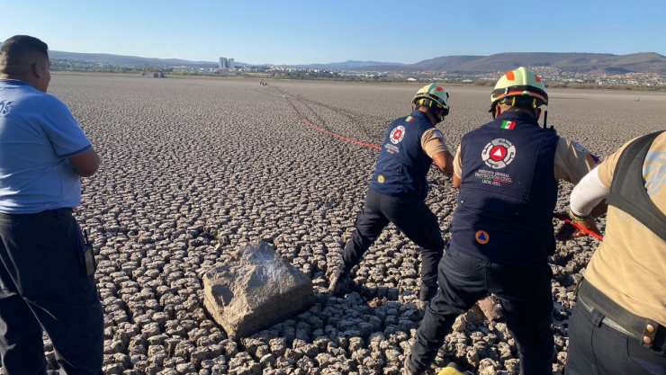 Se atoran en la Presa El Palote, León