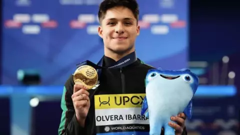 ¡México sigue triunfando en Doha 2024! Osmar Olvera consigue el bronce en el trampolín