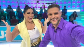 Nuestros conductores siempre apoyan a los participantes y los alientan a ir por más.