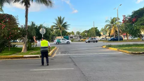 Tráfico en Cancún hoy: Anuncian CIERRE de avenida Nichupté por reparación de pavimento