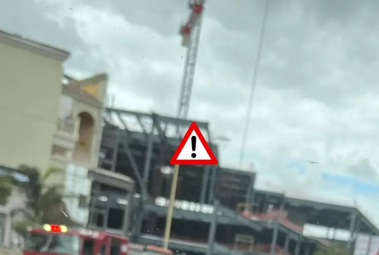 Mujer sufre accidente en Galerías Tijuana hoy miércoles 16 de abril de 2025