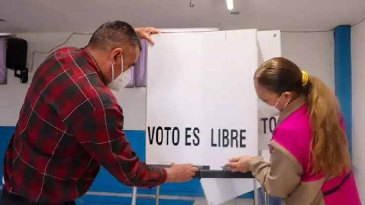 INE selecciona a funcionarios de casilla para las elecciones 2024