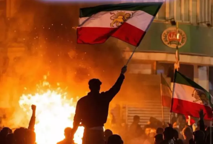 Protestas en Irán dejan decenas de muertos y miles de detenidos.