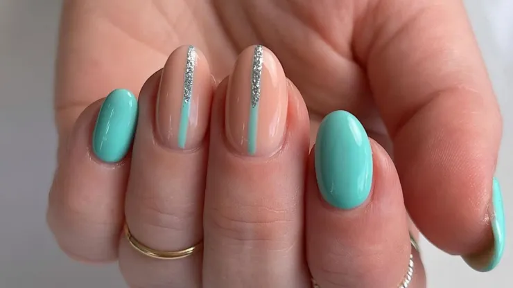uñas de graduación 2026 verano 3.jpg