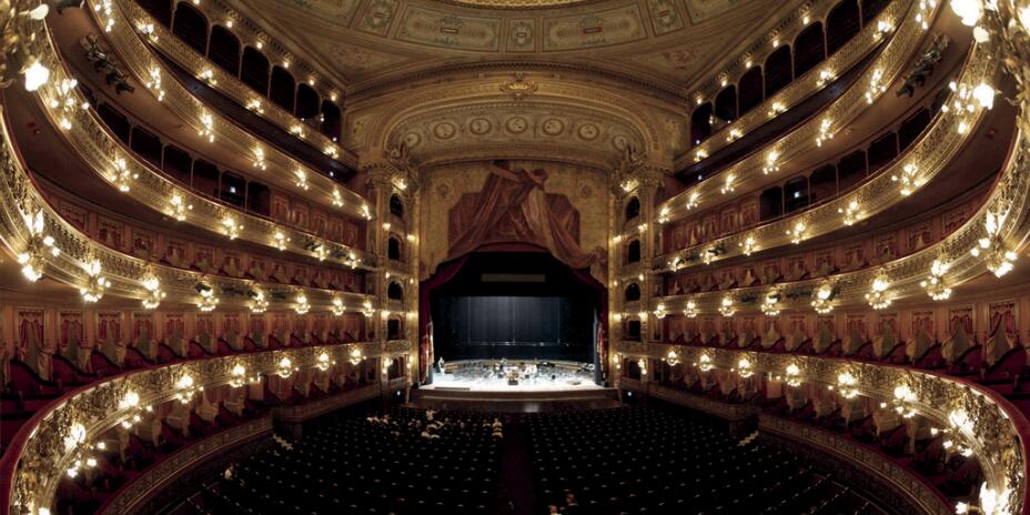 Teatro Colón