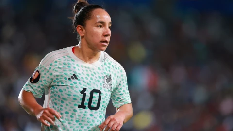 Charlyn Corral está incluida dentro del selecto grupo de las mejores jugadoras de la historia de México