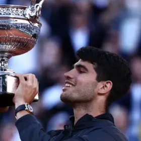 El récord que estableció Carlos Alcaraz con su triunfo en Roland Garros.jpg