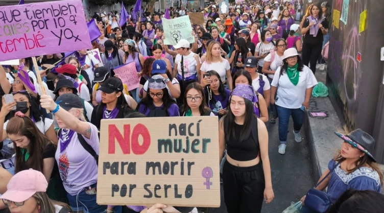 Kit para la marcha 8M 2025