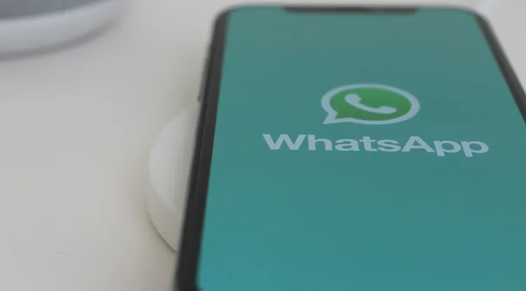 WhatsApp punto verde.jpg