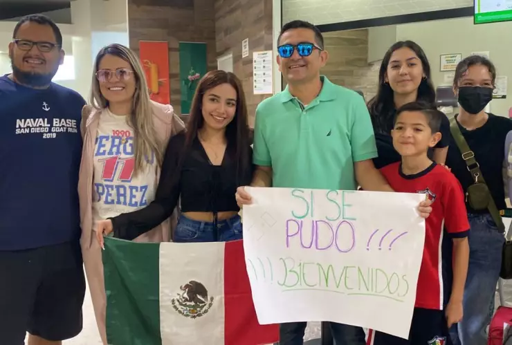 Juan Cuevas llega de Israel a Mazatlán