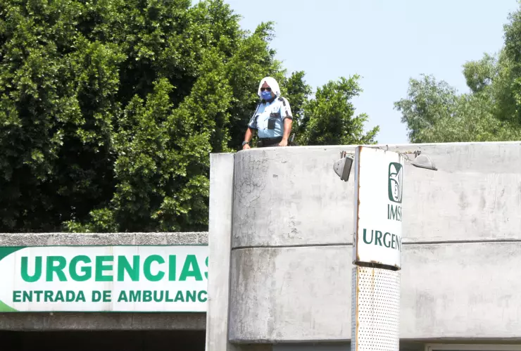 Confirman contagio de médicos en hospital de Tlalnepantla