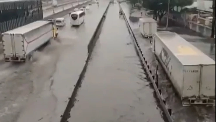 Alerta inundación en la México-Puebla 19 mayo 2026