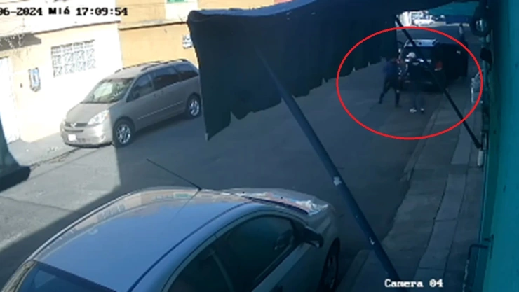 Así despojaron de su camioneta a un hombre en la colonia Tepeyac, Puebla