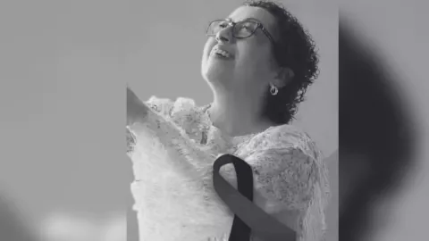 Maestra asesinada por su hija