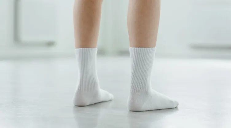 ¿Cómo hacer que los calcetines vuelvan a ser blancos? Hazlo con 3 ingredientes