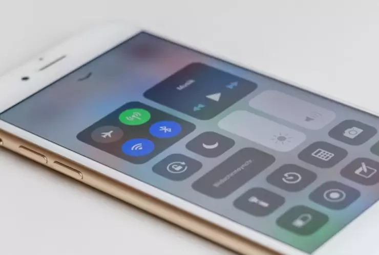 Desactiva estos botones de tu celular para protegerse de ciberataques en México