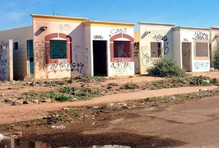Cómo reclamar una casa abandonada