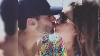 Adamari y Toni enamorados..jpg