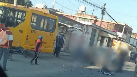 Ruta 10 embistió a conductor en San Jerónimo Calera, Puebla hoy; resultó herido