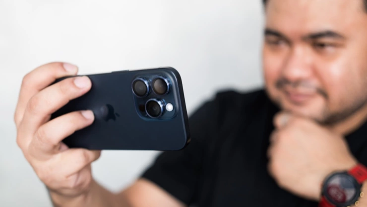 La mejor manera de hacer espacio en tu iPhone sin eliminar fotos de la galería