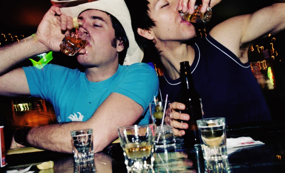 Reducir el consumo de alcohol podría ayudar a la salud cerebral