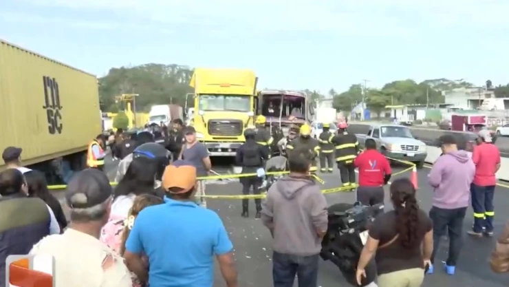 La vida de Brandon cambió para siempre: Grave accidente en la autopista Veracruz-Cardel