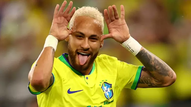 Neymar festeja el pase a cuartos de final