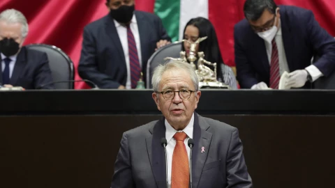 “Hay carencia de medicamentos oncológicos”, dice Alcocer ante diputados