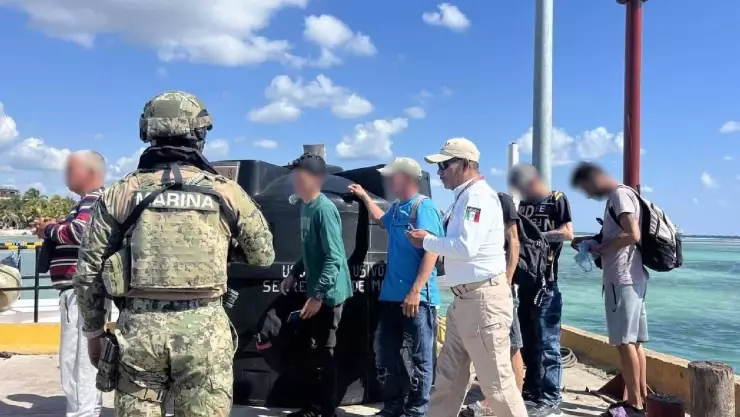 Rescatan a siete náufragos cubanos frente a las costas de Banco Chinchorro