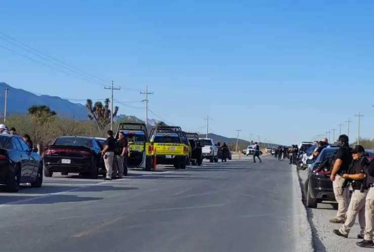 Enfrentamiento entre policías y delincuentes en Nuevo León