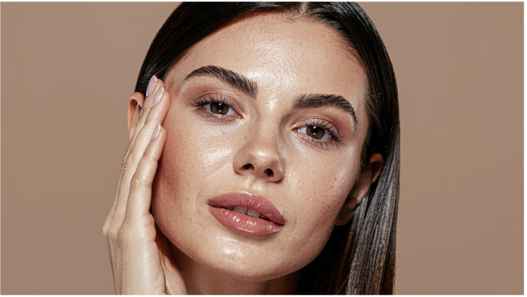 rejuvenecer rostro maquillaje.png