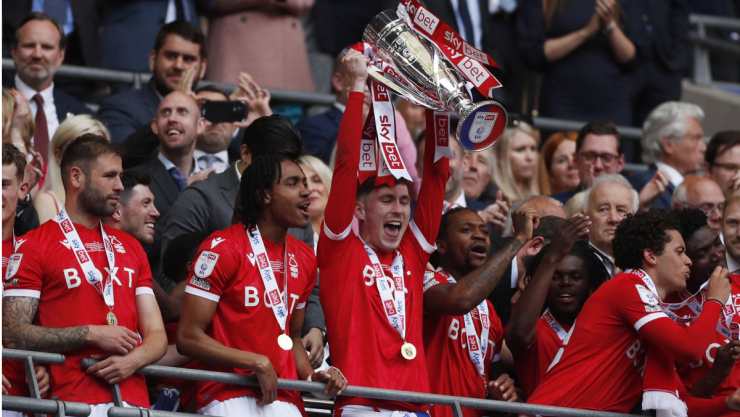 Nottingham Forest celebra su pase a la Premier League de Inglaterra