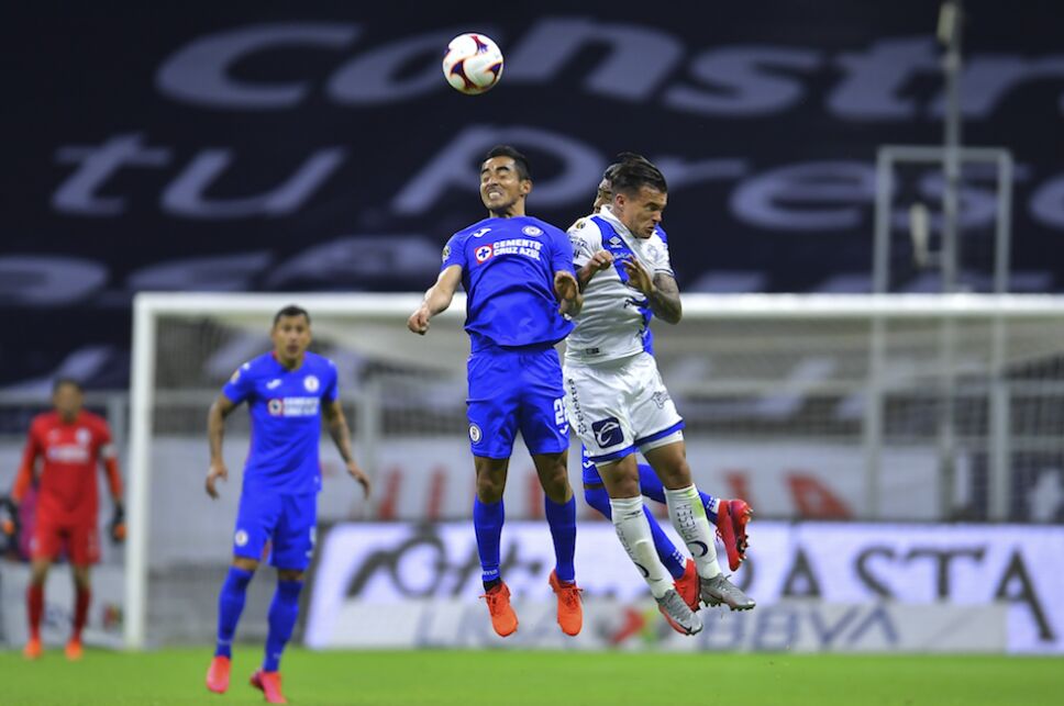 Cruz Azul pierde contra Puebla