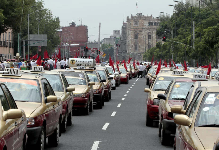 En 15 días habrá proceso regulatorio para Uber y Cabify