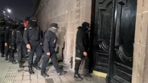 antimotines Nuevo León Palacio de Gobierno